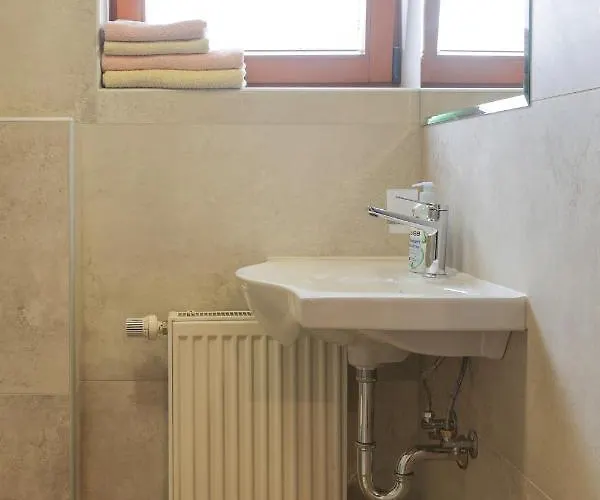 Tourist Farm Mulej ファームステイ